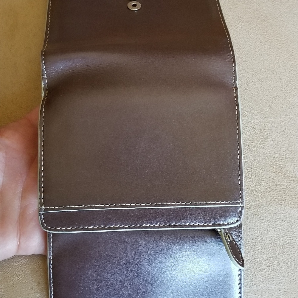 Wallet - Picture 5 of 6